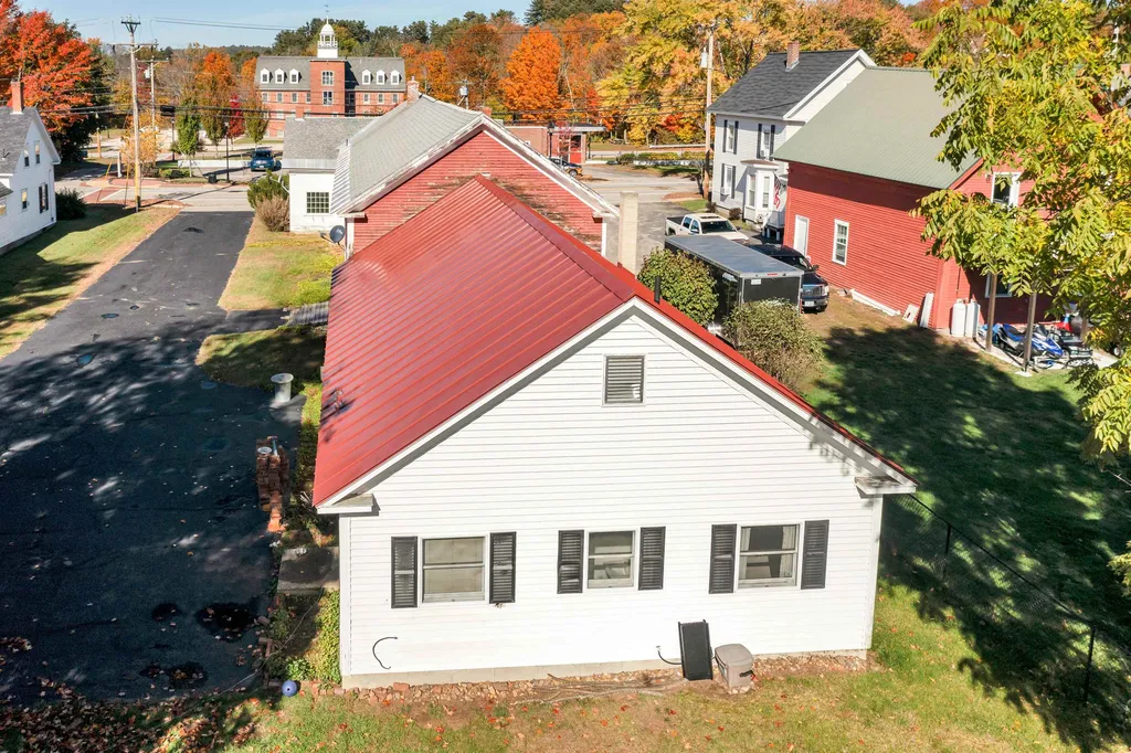 153 Main Street Belmont NH 03220