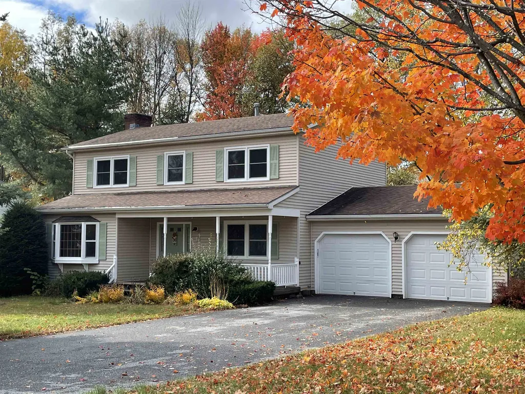 10 Aspen Drive Essex VT 05452
