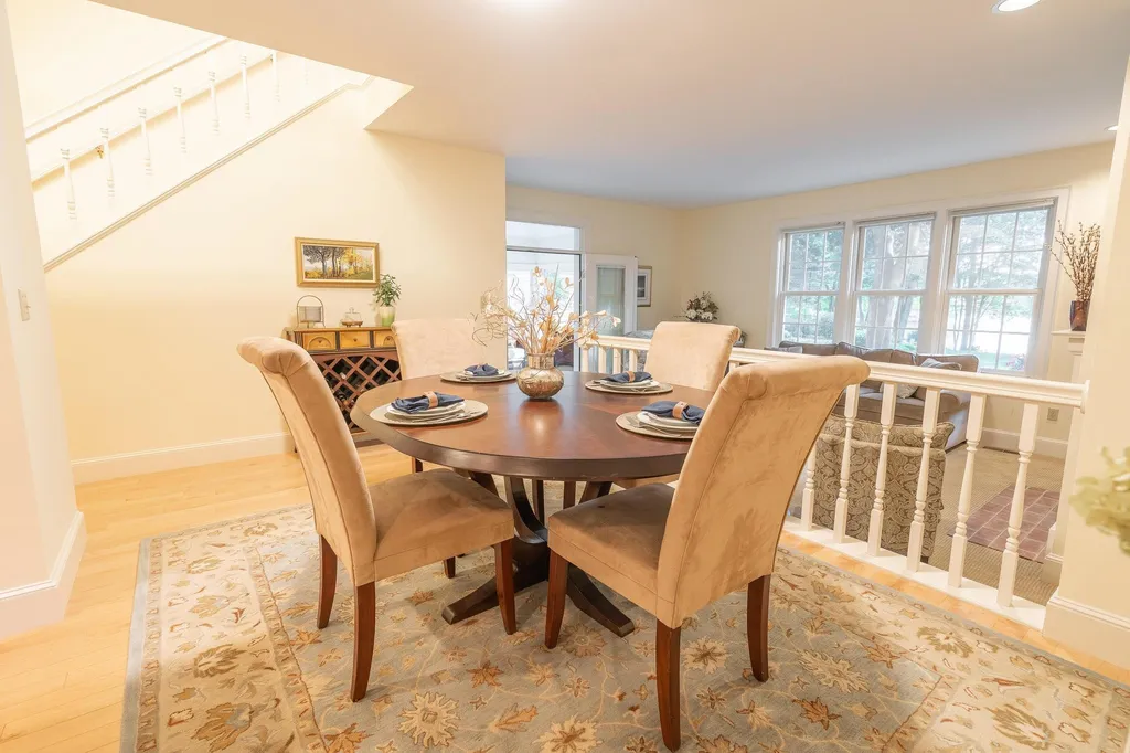579 Sagamore Avenue Portsmouth NH 03801