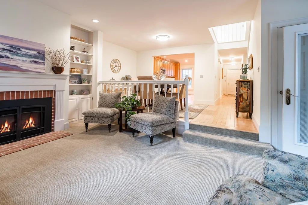579 Sagamore Avenue Portsmouth NH 03801