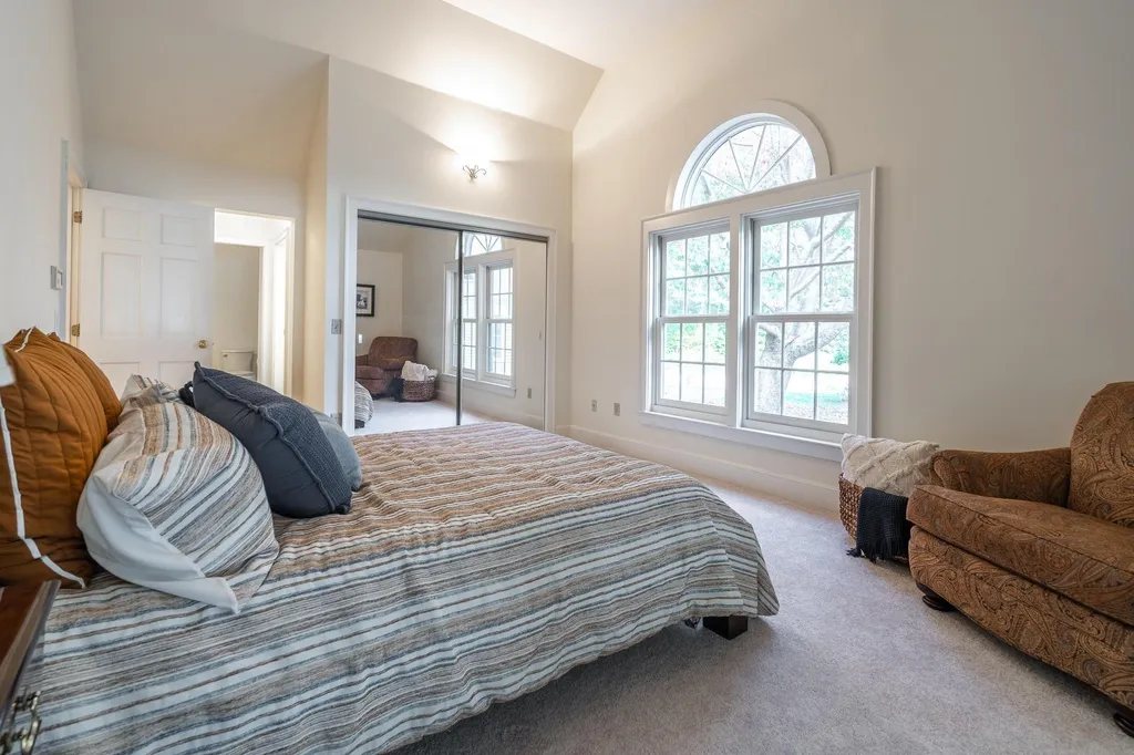 579 Sagamore Avenue Portsmouth NH 03801