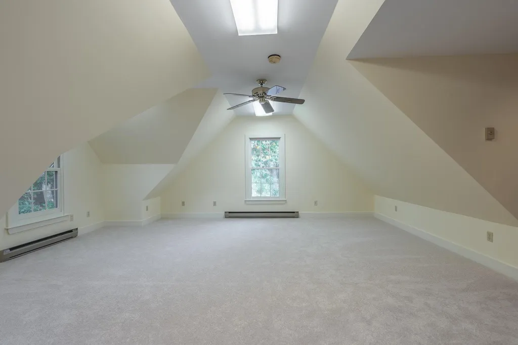 579 Sagamore Avenue Portsmouth NH 03801