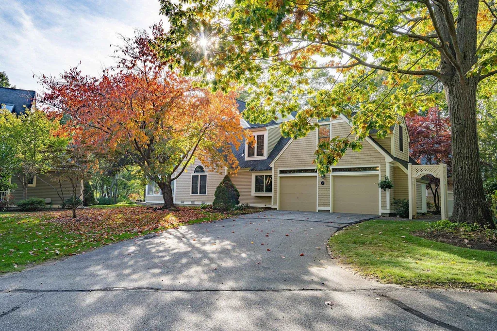579 Sagamore Avenue Portsmouth NH 03801