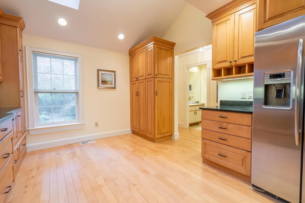 579 Sagamore Avenue Portsmouth NH 03801