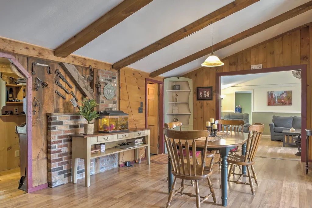135 West Street Swanzey NH 03446