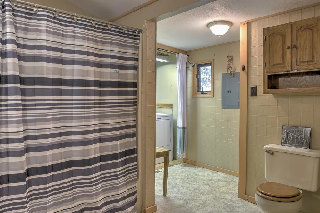 135 West Street Swanzey NH 03446