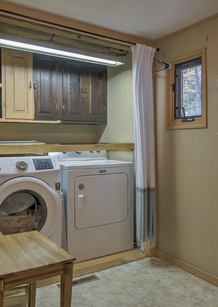 135 West Street Swanzey NH 03446