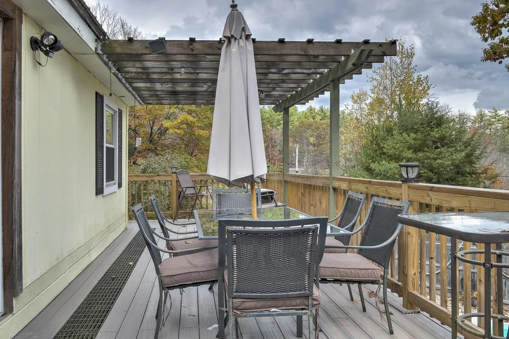 135 West Street Swanzey NH 03446