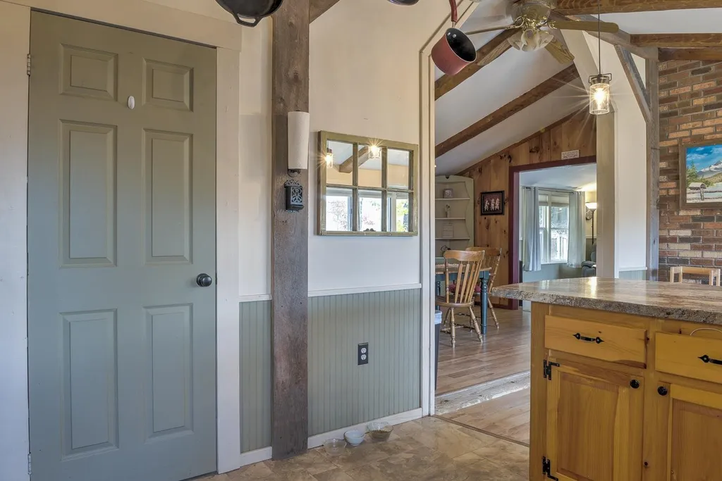 135 West Street Swanzey NH 03446
