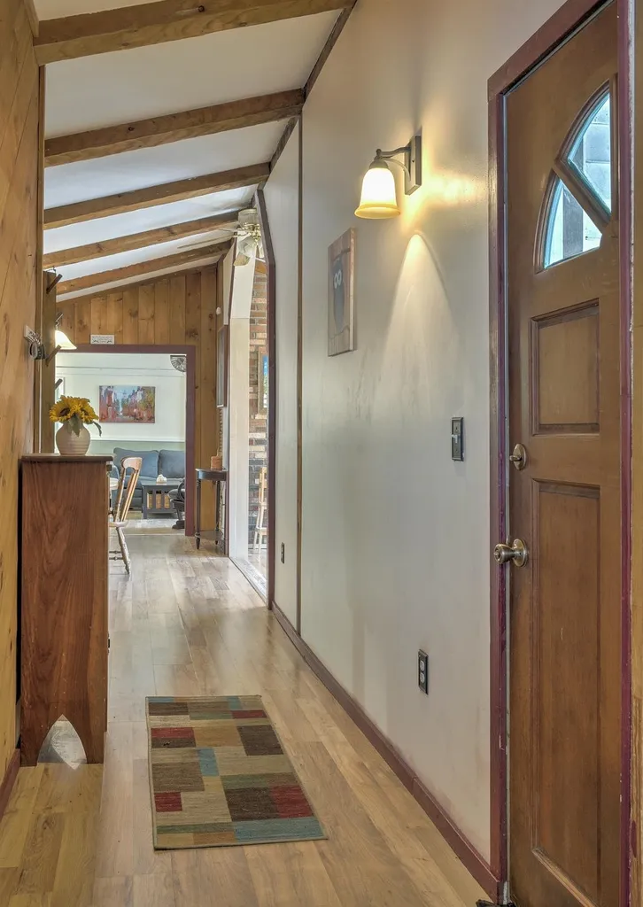 135 West Street Swanzey NH 03446