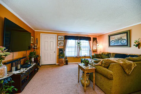 31 Lilac Court Raymond NH 03077