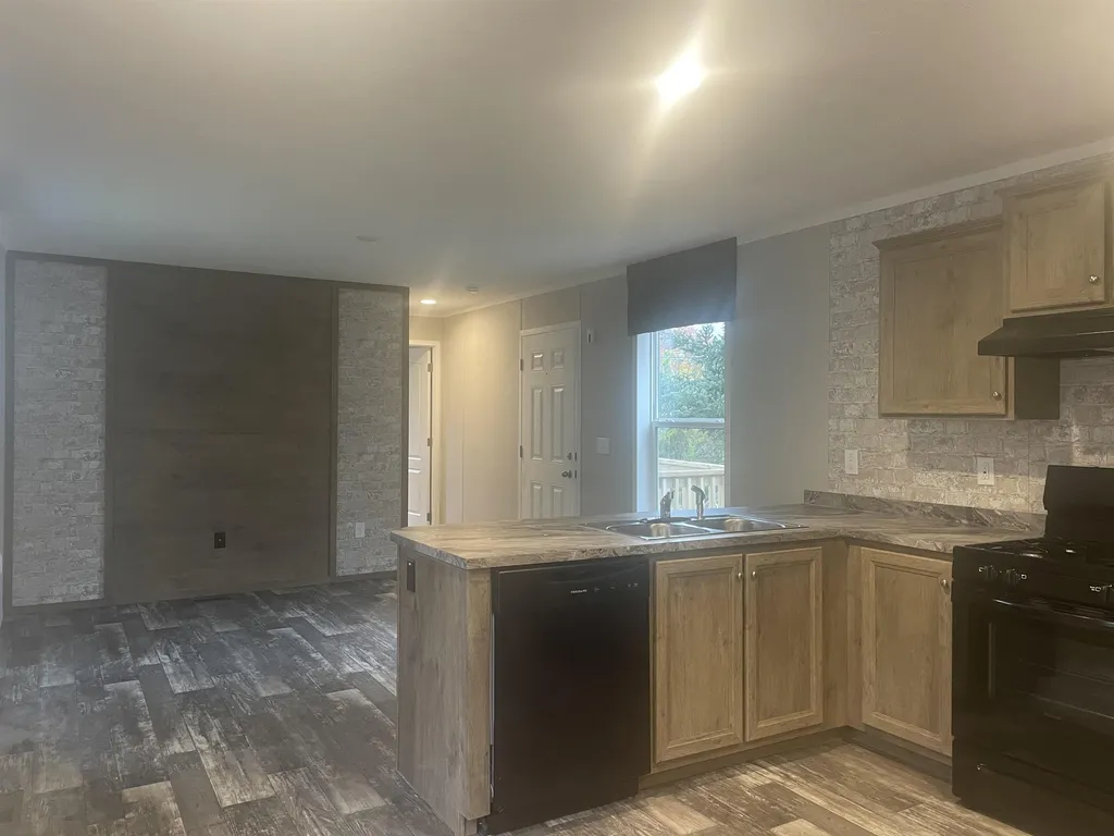 6 Cherry Street Belmont NH 03220