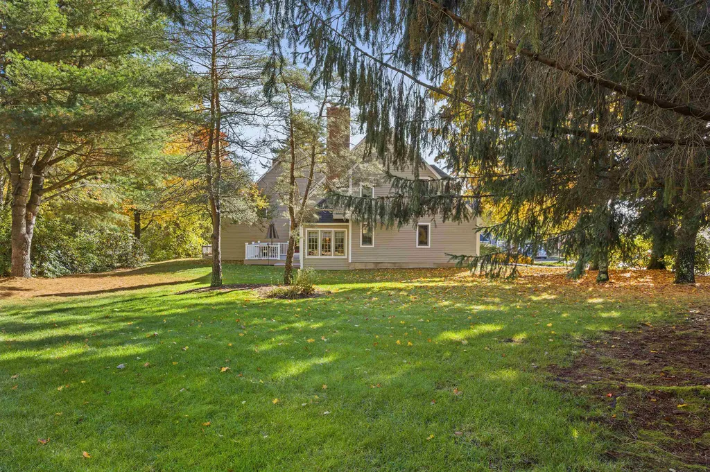 29 Gables Drive Laconia NH 03246