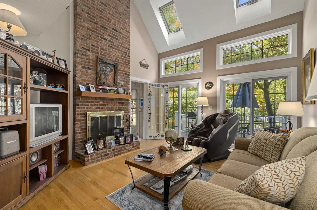 29 Gables Drive Laconia NH 03246