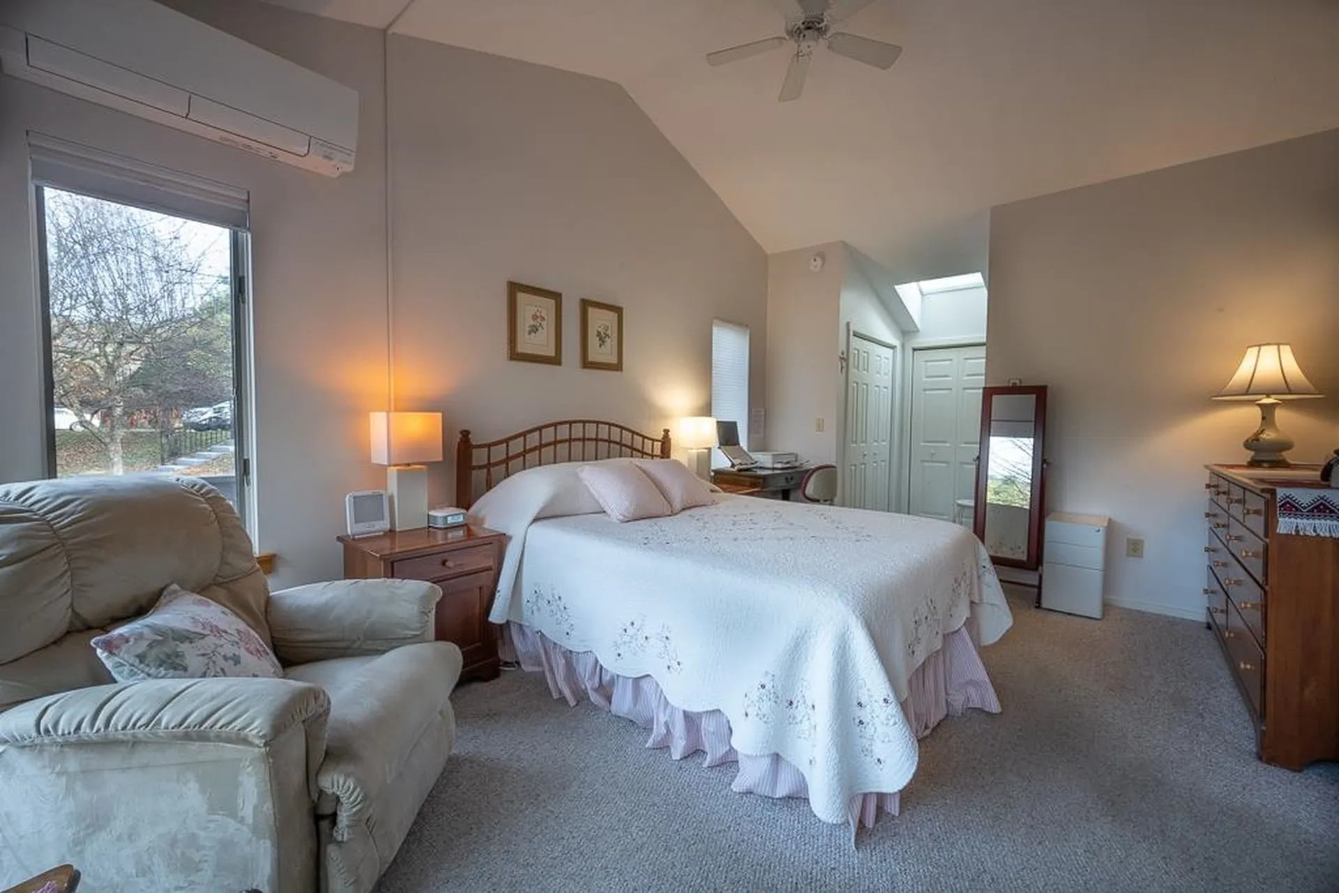 40 Lakeland Drive Hartford VT 05059