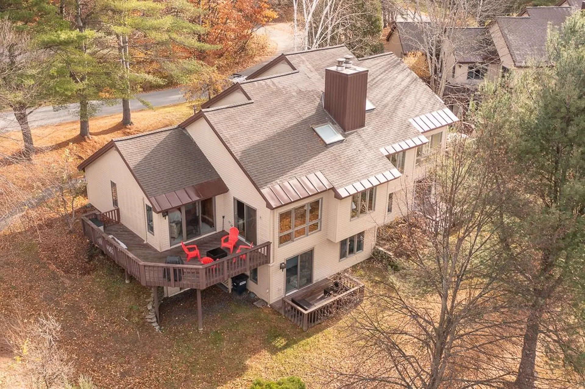 40 Lakeland Drive Hartford VT 05059
