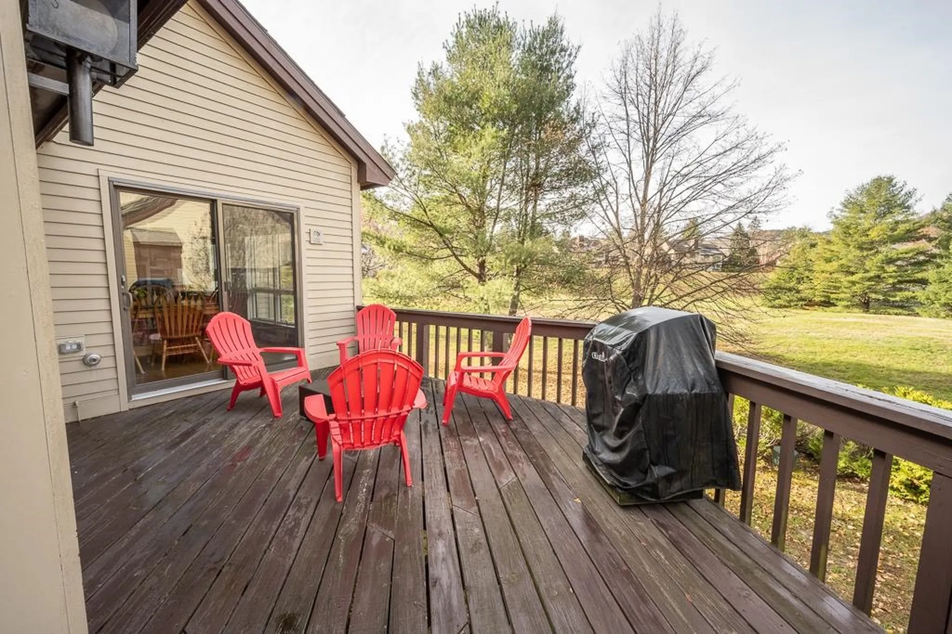 40 Lakeland Drive Hartford VT 05059