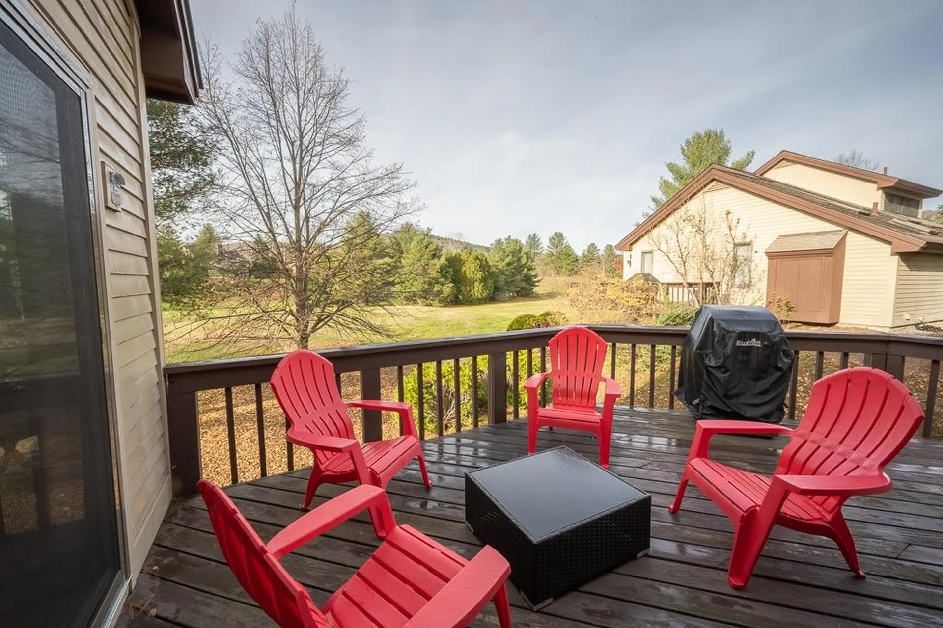 40 Lakeland Drive Hartford VT 05059