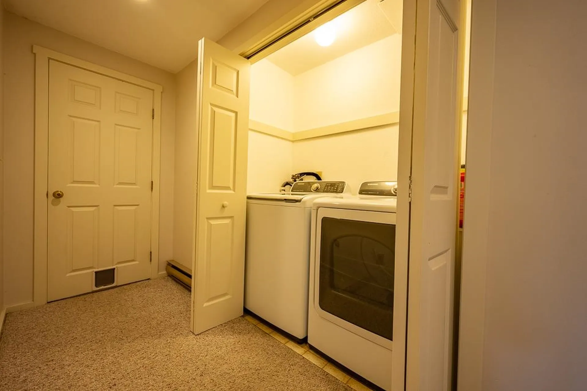 40 Lakeland Drive Hartford VT 05059