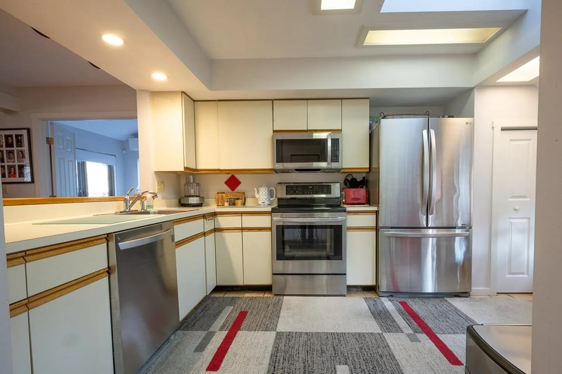 40 Lakeland Drive Hartford VT 05059