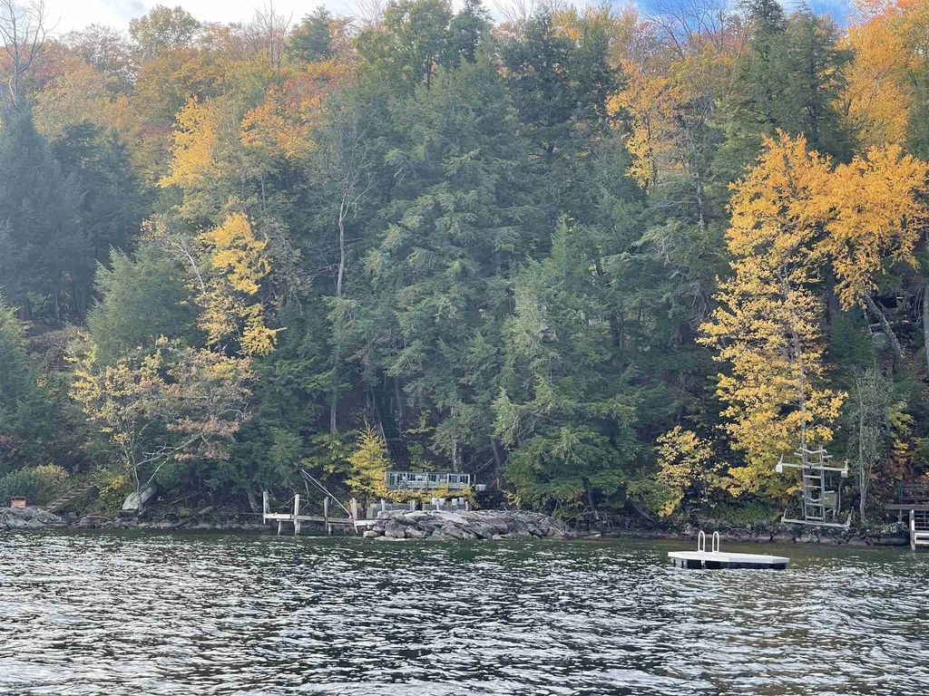 904 Rattlesnake Island Alton NH 03809