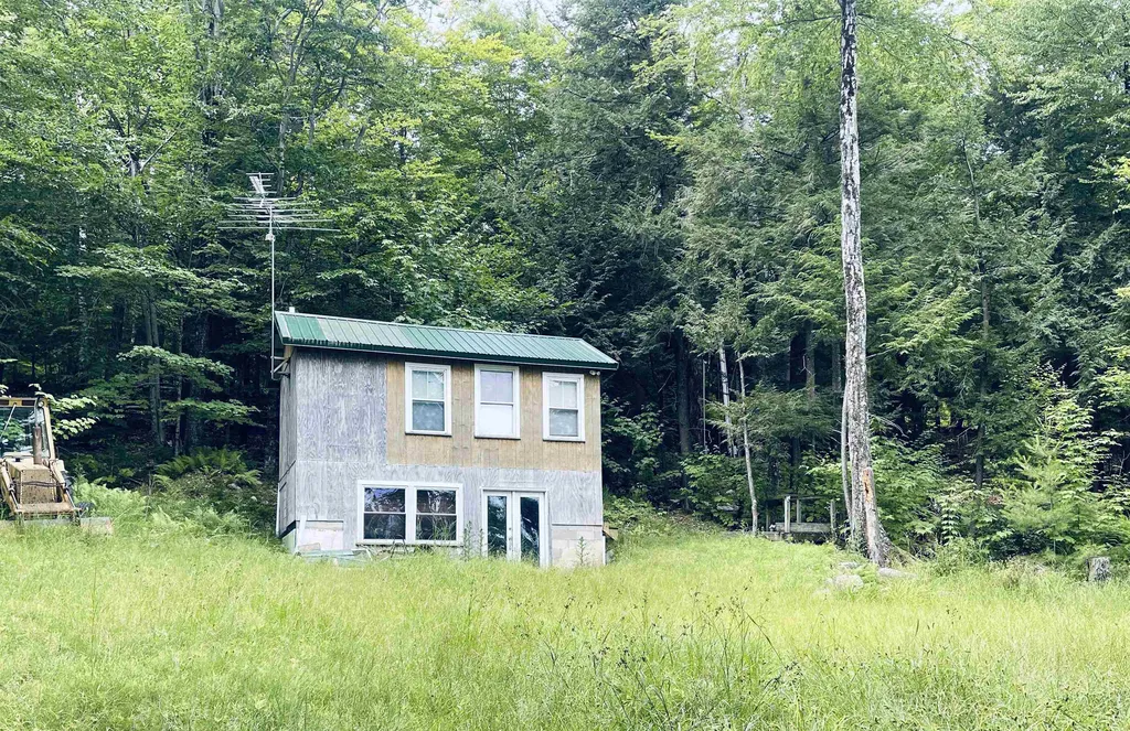 904 Rattlesnake Island Alton NH 03809