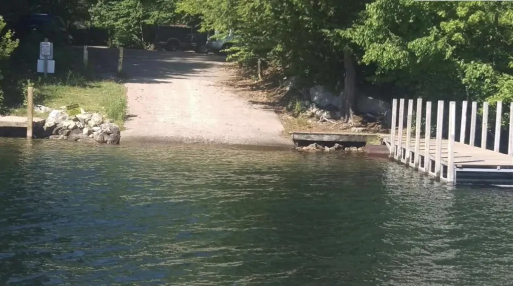 904 Rattlesnake Island Alton NH 03809