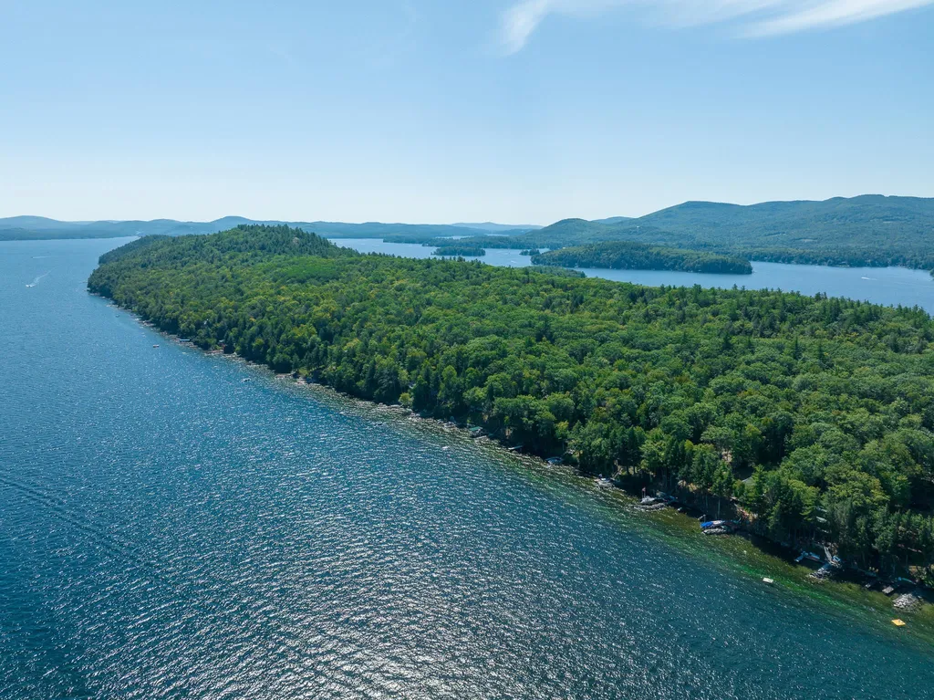 904 Rattlesnake Island Alton NH 03809