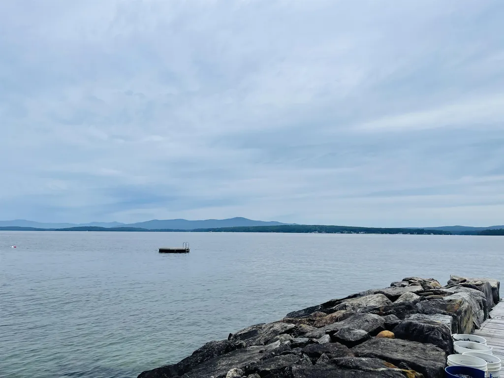 904 Rattlesnake Island Alton NH 03809