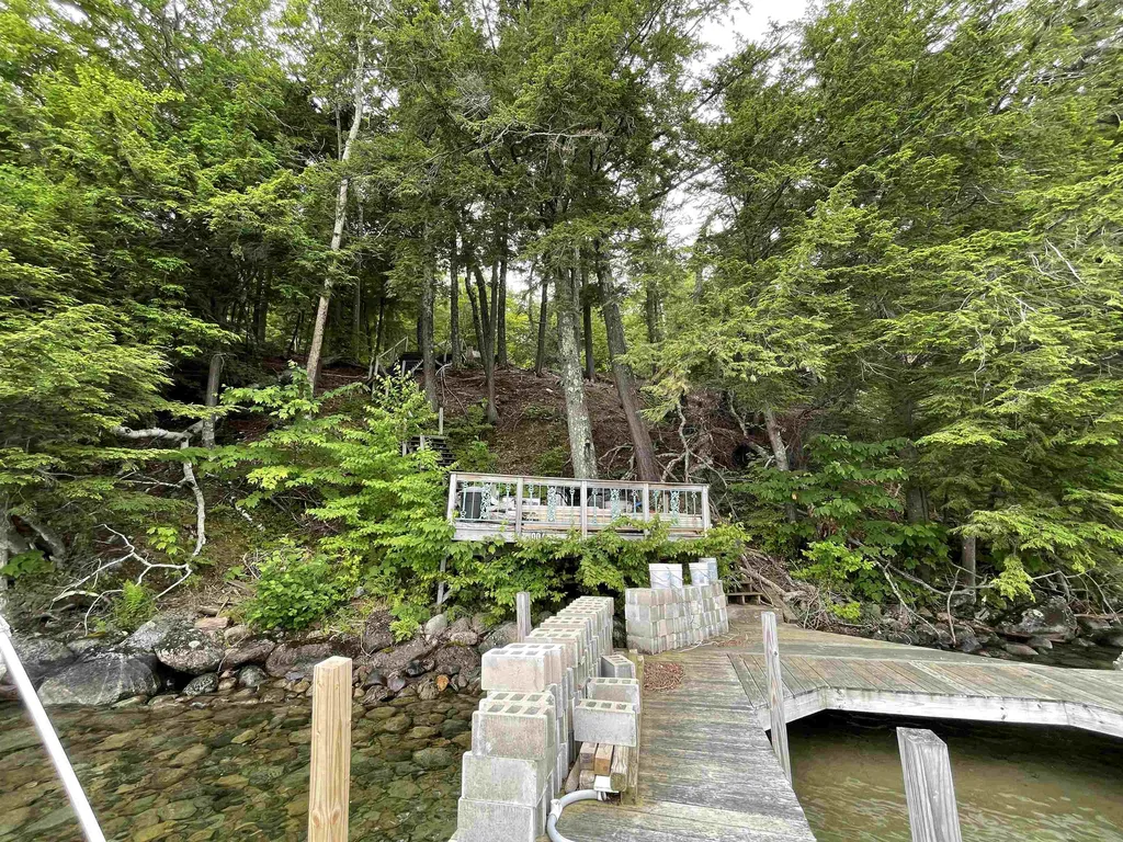 904 Rattlesnake Island Alton NH 03809