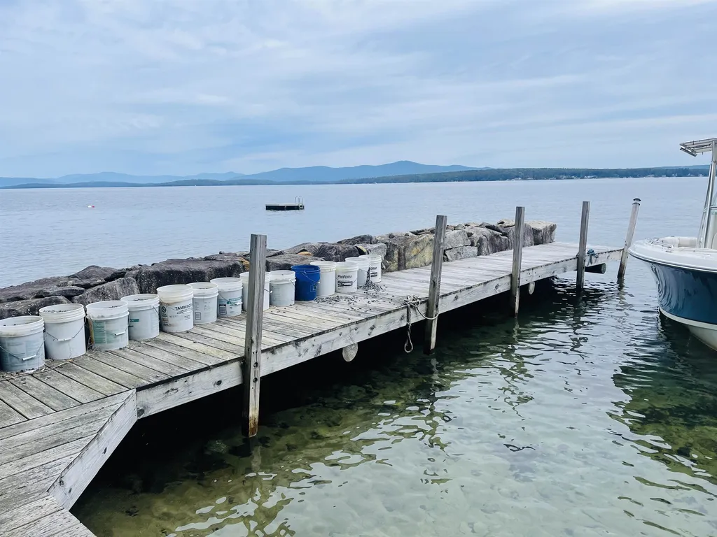 904 Rattlesnake Island Alton NH 03809