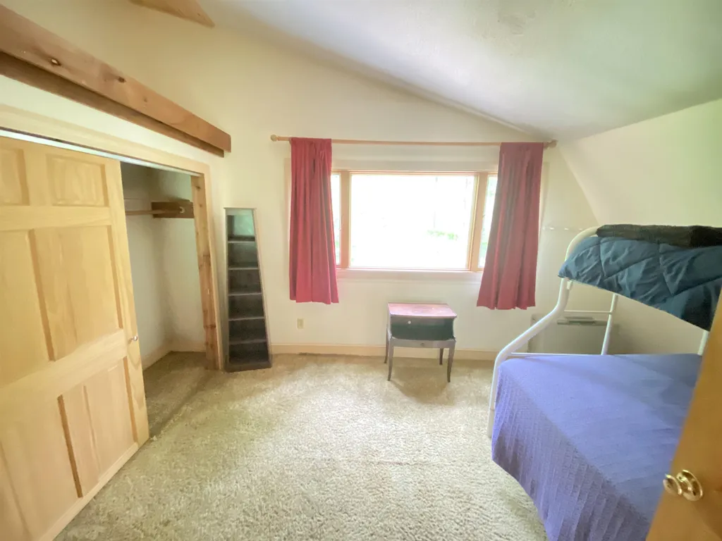 320 Grand Hollow Road Warren VT 05674