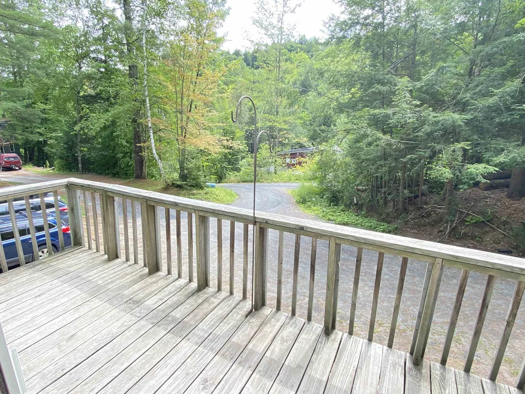320 Grand Hollow Road Warren VT 05674