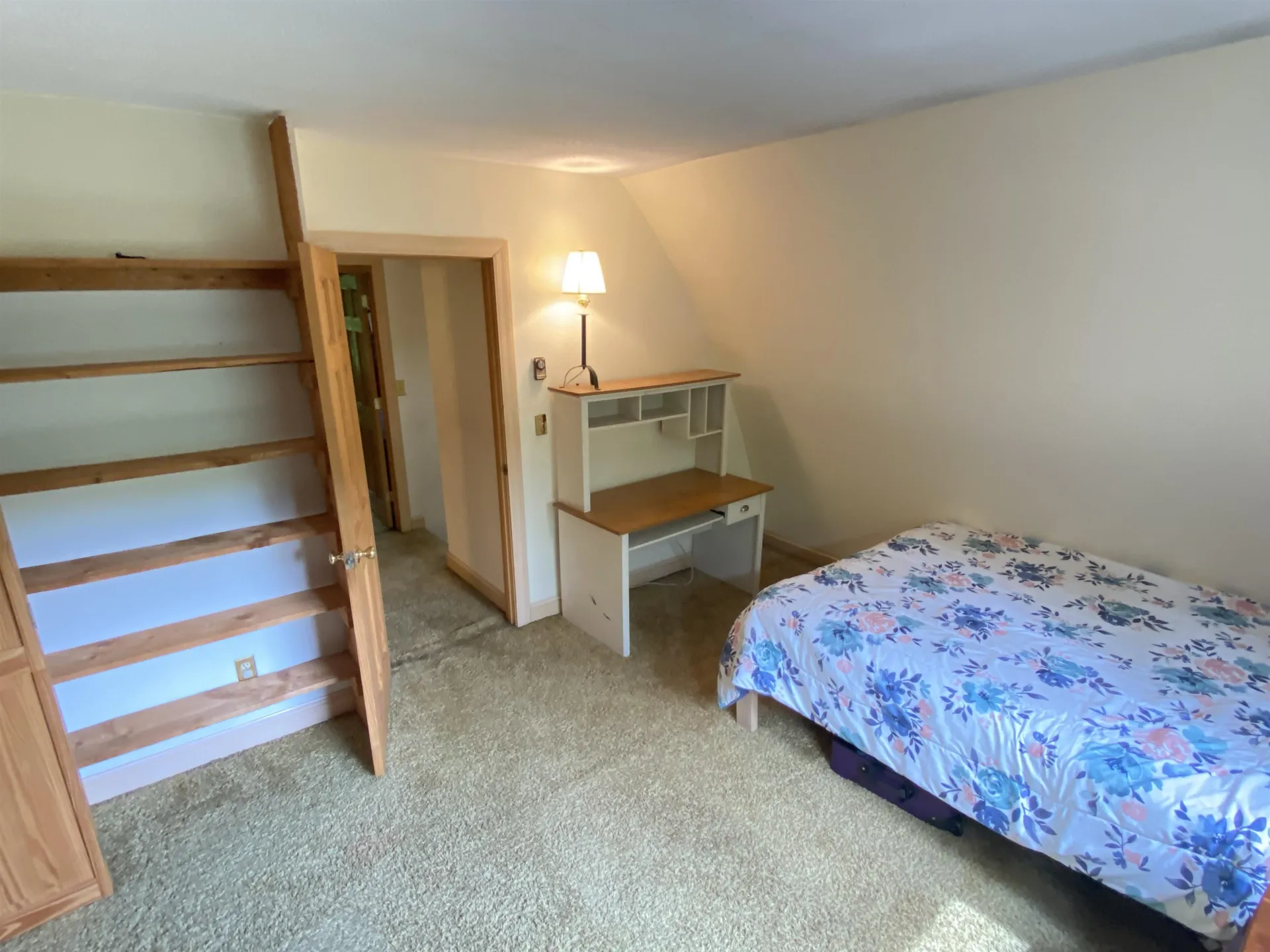 320 Grand Hollow Road Warren VT 05674