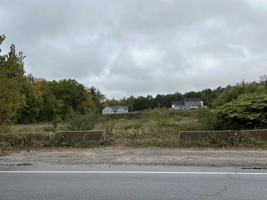 343 Island Pond Road Derry NH 03038