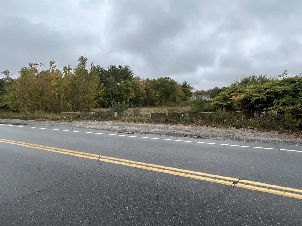 343 Island Pond Road Derry NH 03038