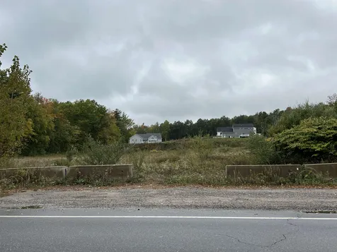 343 Island Pond Road Derry NH 03038