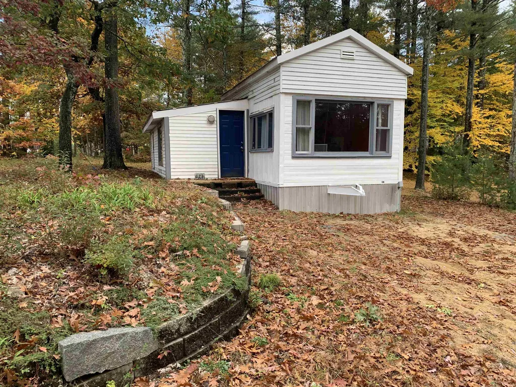 123 Roberts Road Barrington NH 03825