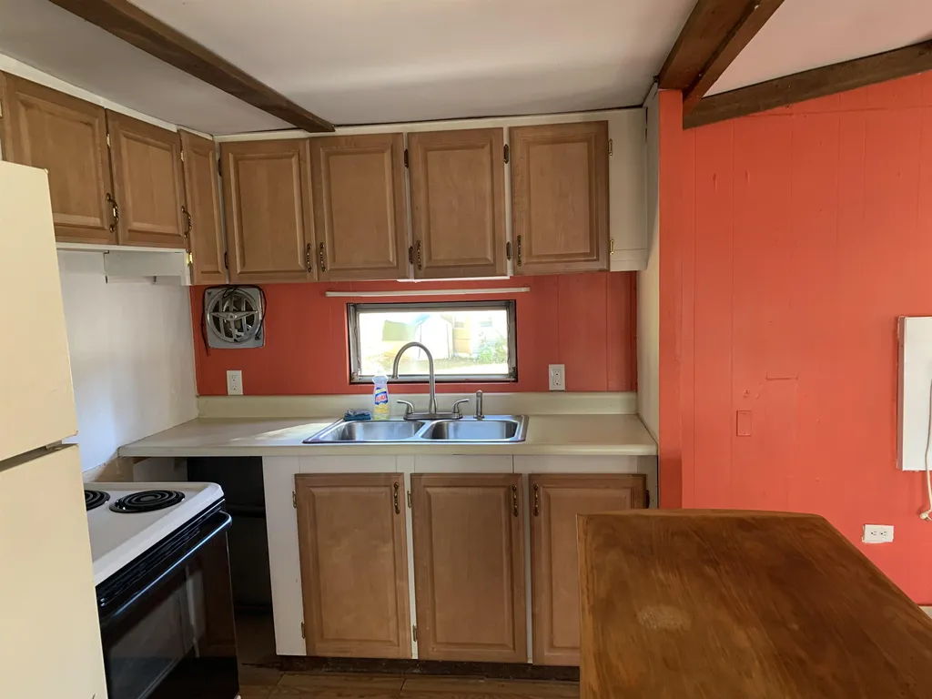 123 Roberts Road Barrington NH 03825