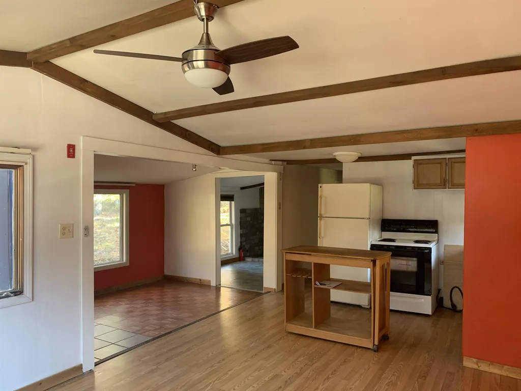 123 Roberts Road Barrington NH 03825