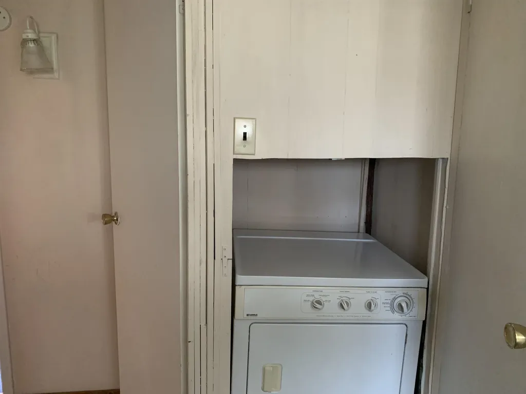 123 Roberts Road Barrington NH 03825