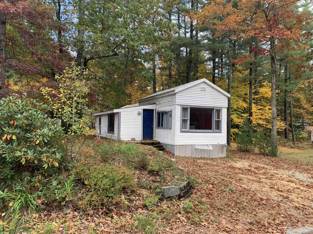 123 Roberts Road Barrington NH 03825