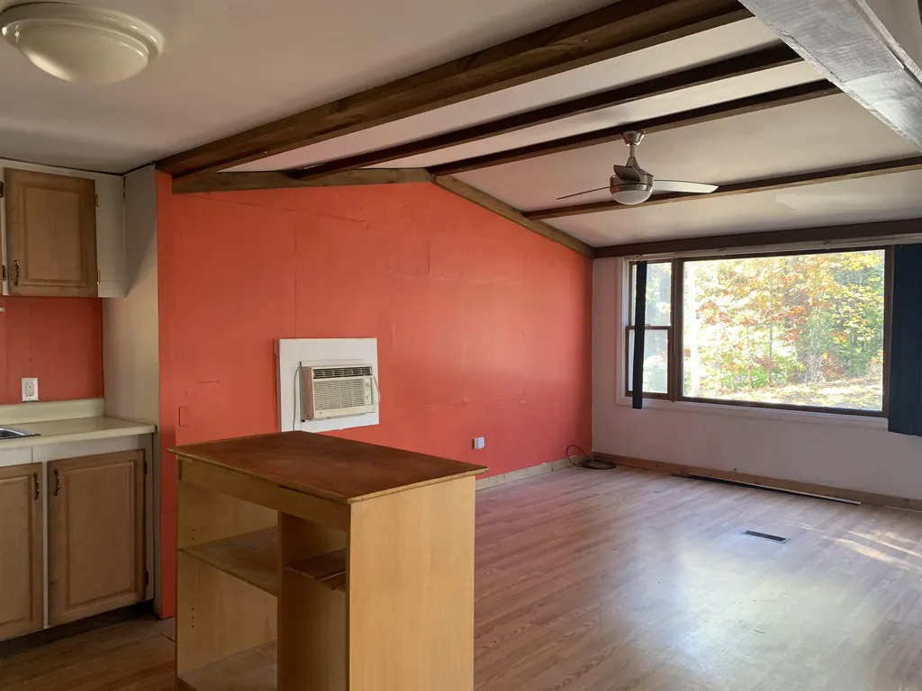 123 Roberts Road Barrington NH 03825
