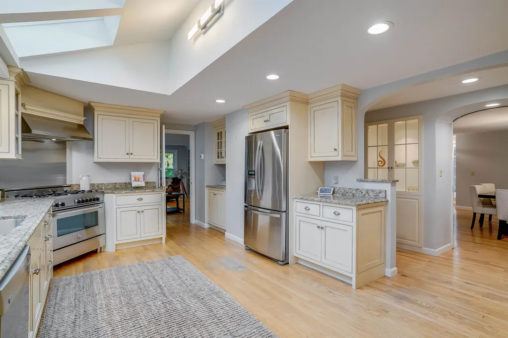 55 Oakwood Drive Portsmouth NH 03801