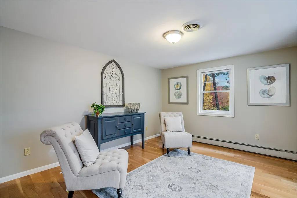 55 Oakwood Drive Portsmouth NH 03801