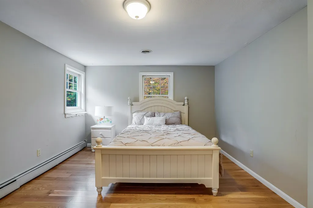 55 Oakwood Drive Portsmouth NH 03801