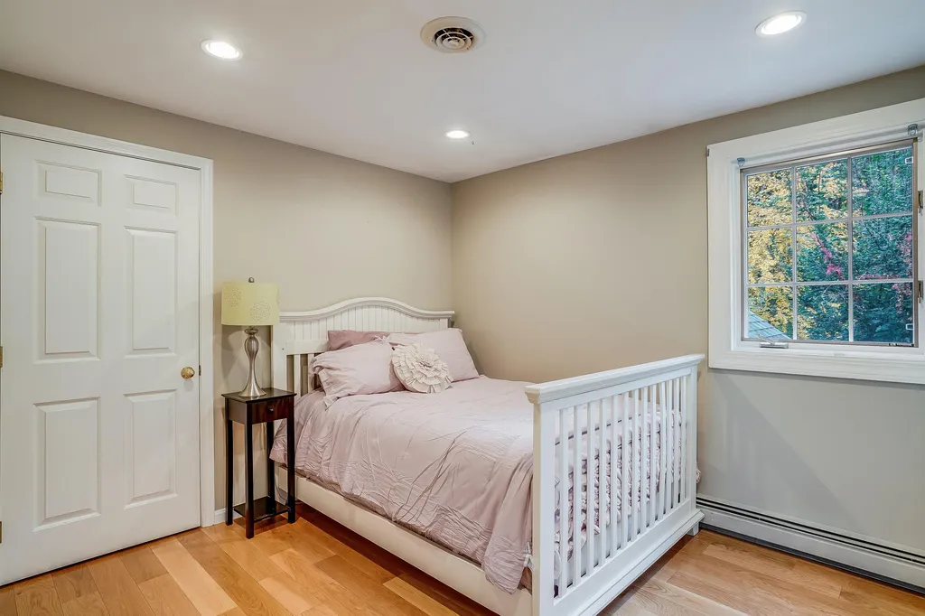 55 Oakwood Drive Portsmouth NH 03801