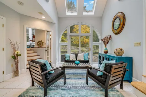 55 Oakwood Drive Portsmouth NH 03801