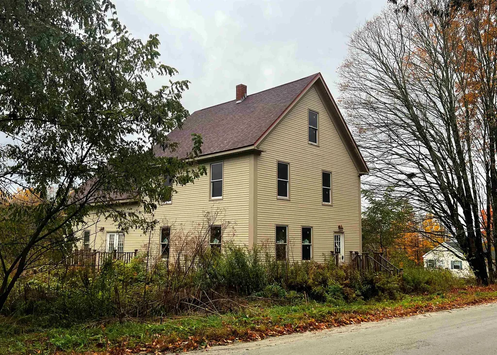 1246 Leighton Hill Road Newbury VT 05051