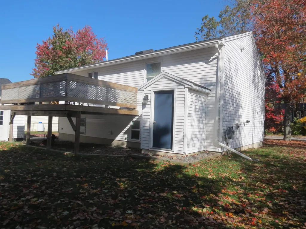 423 Salmon Falls Road Rochester NH 03868